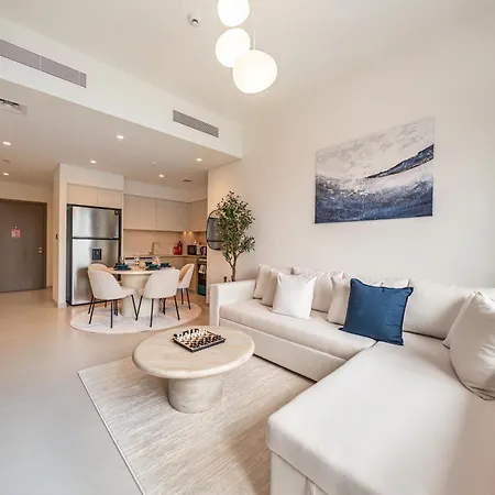 Luxurious 2Br Apt In Downtown Pool And Gym Access Dubai Exterior photo