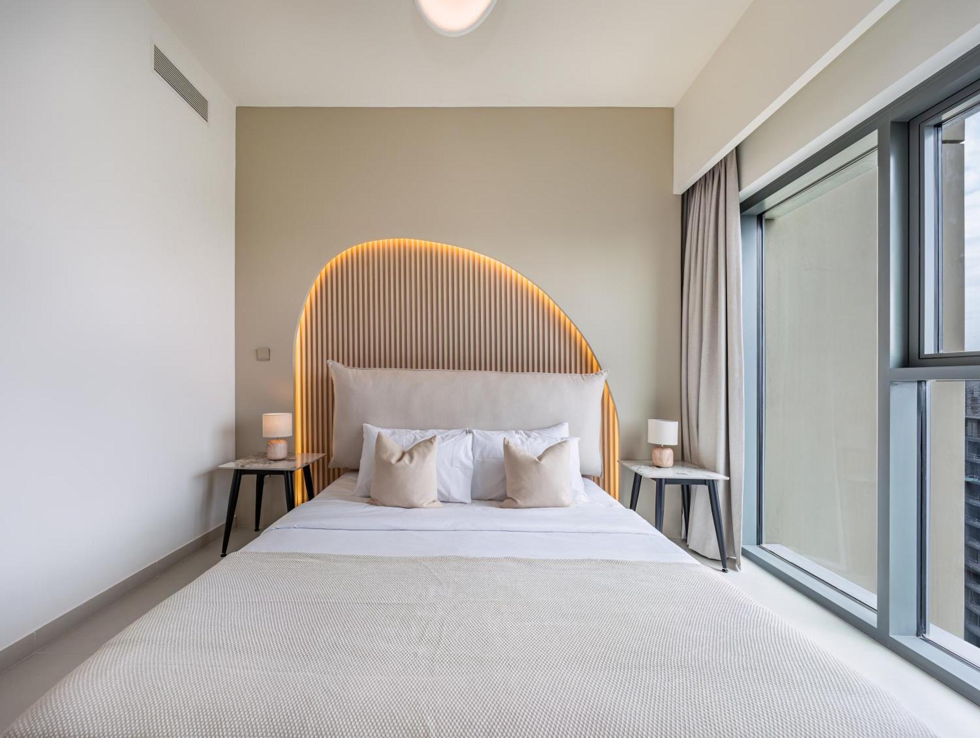 Апартаменты Luxurious 2br In Downtown Pool And Gym Access *