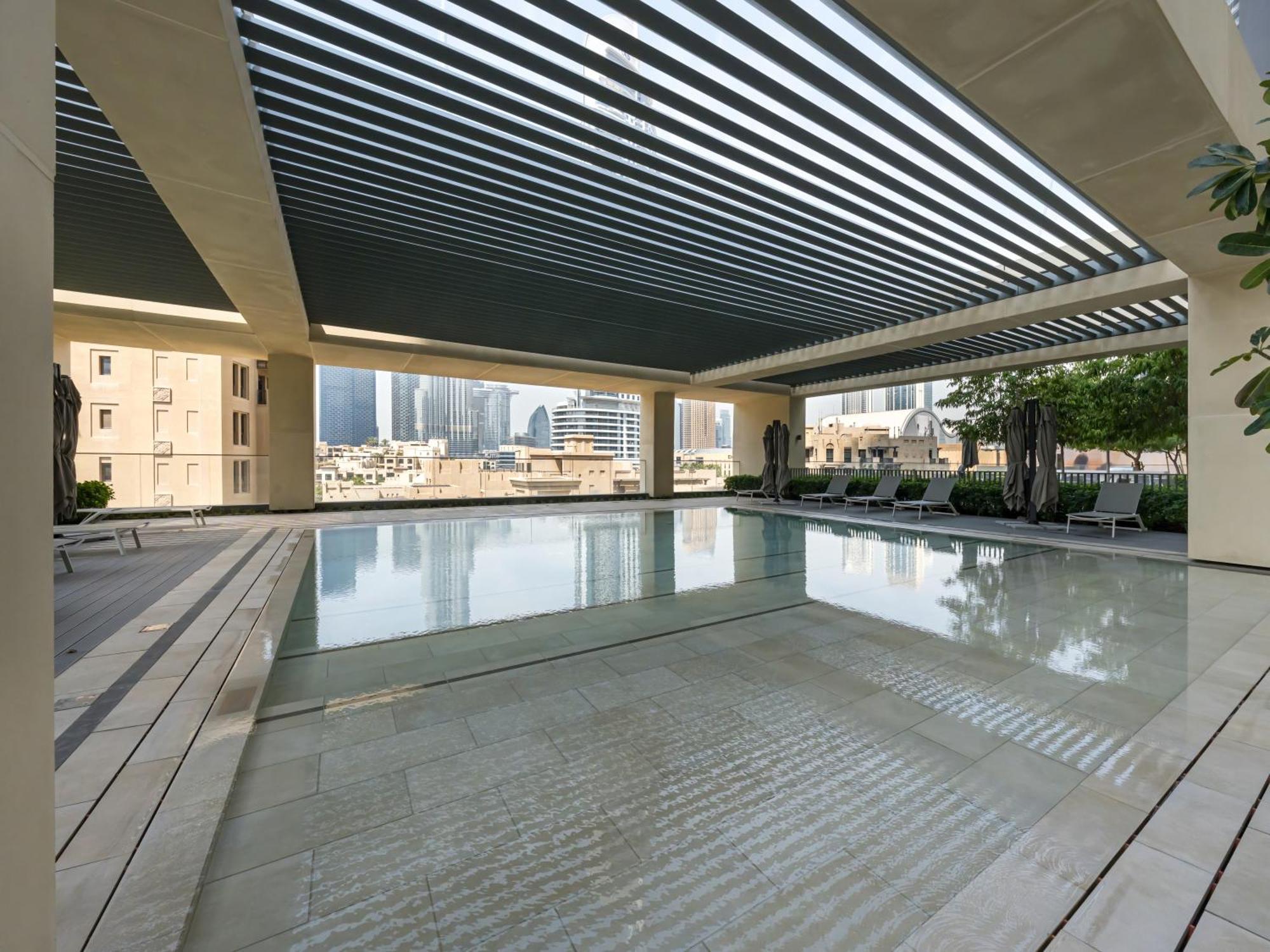 Апартаменты Luxurious 2br In Downtown Pool And Gym Access